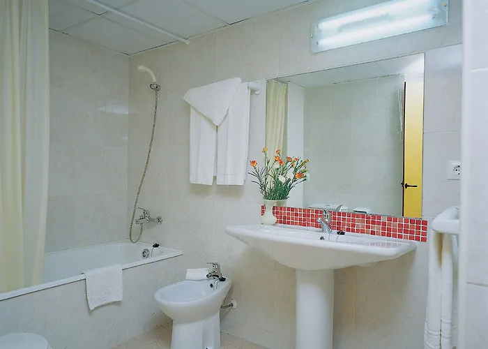 略雷特太阳公寓 酒店 滨海略雷特